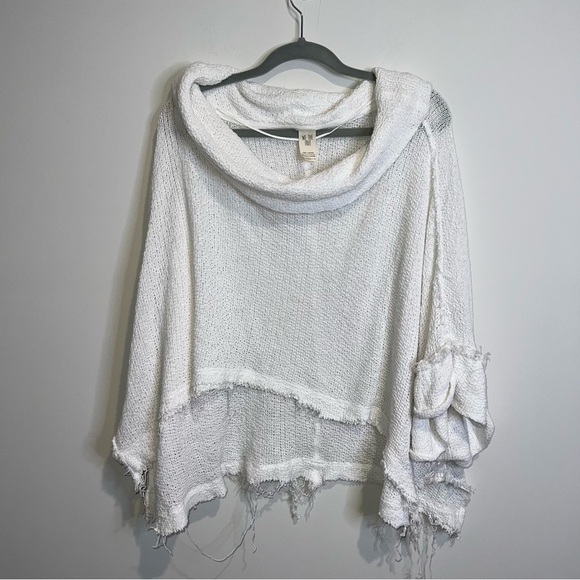 Free People - We the Free White Cowl Neck Oversized Knit Short Sleeve Sweater - Picture 1 of 7